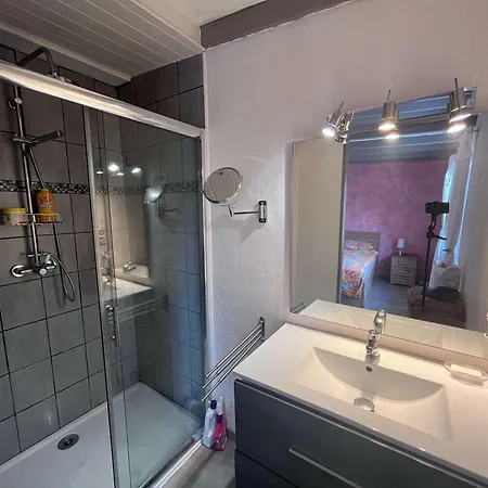 La Toscane Country Pool Sleeps 10 * Coufouleux